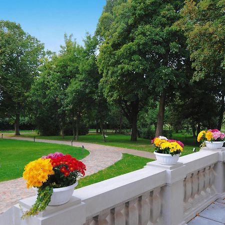 Apartment In Garz With Garden Екстер'єр фото